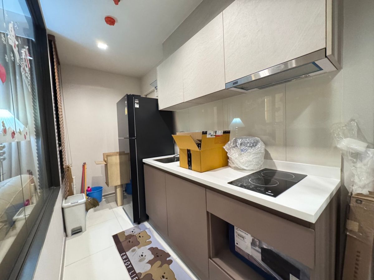 ขายคอนโดท่าพระ ตลาดพลู วุฒากาศ : ขาย 2 ห้องนอน Life Sathorn Sierra ตกแต่งสวย พร้อมอยู่ สอบถามและนัดชมได้เลยครับ