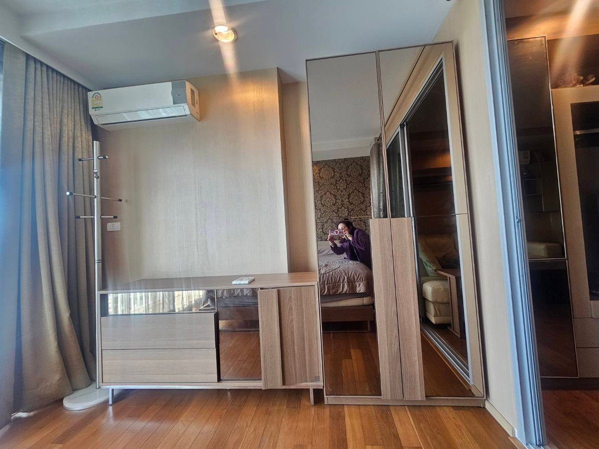 For RentCondoLadprao, Central Ladprao : The new room has never been rented at the high floor, beautiful city view, 1 bedroom, 1 bathroom, The Line Phahonyothin Park.