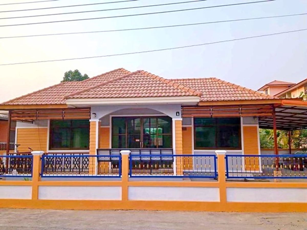 For RentHouseSuphan Buri : Ayutthaya City Park 2.3 km. Big C Ayutthaya 1km. 3bed Single-storey house Chomphon Market 3.2km. for