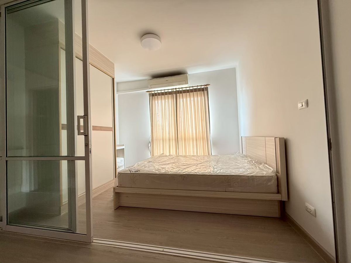 For RentCondoPinklao, Charansanitwong : Free Full electrical appliances, Unio Charan 3 (Studio) 28 sqm. Building B, 2nd floor, has a washing machine near MRT Tha Phra.