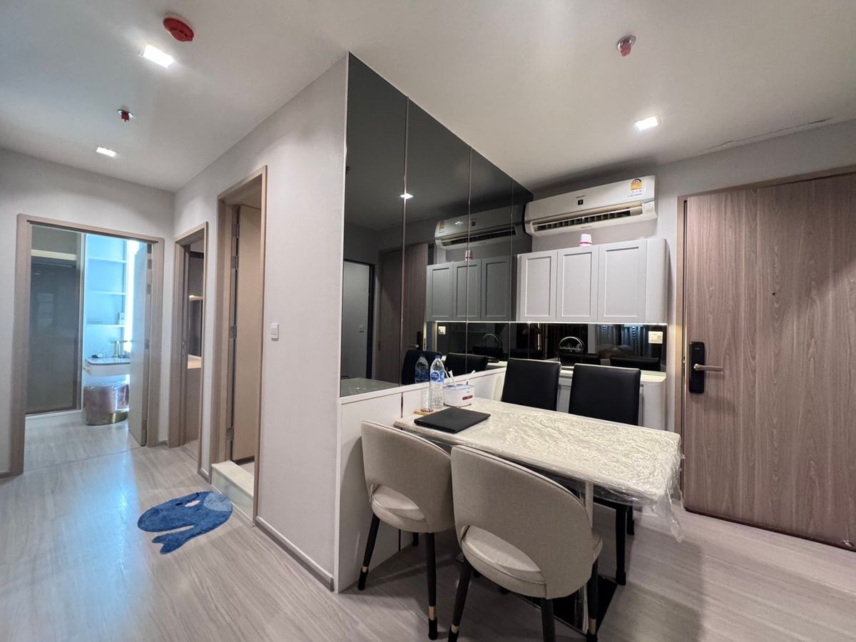 ขายคอนโดท่าพระ ตลาดพลู วุฒากาศ : ขาย 2 ห้องนอน Life Sathorn Sierra ตกแต่งสวย พร้อมอยู่ สอบถามและนัดชมได้เลยครับ