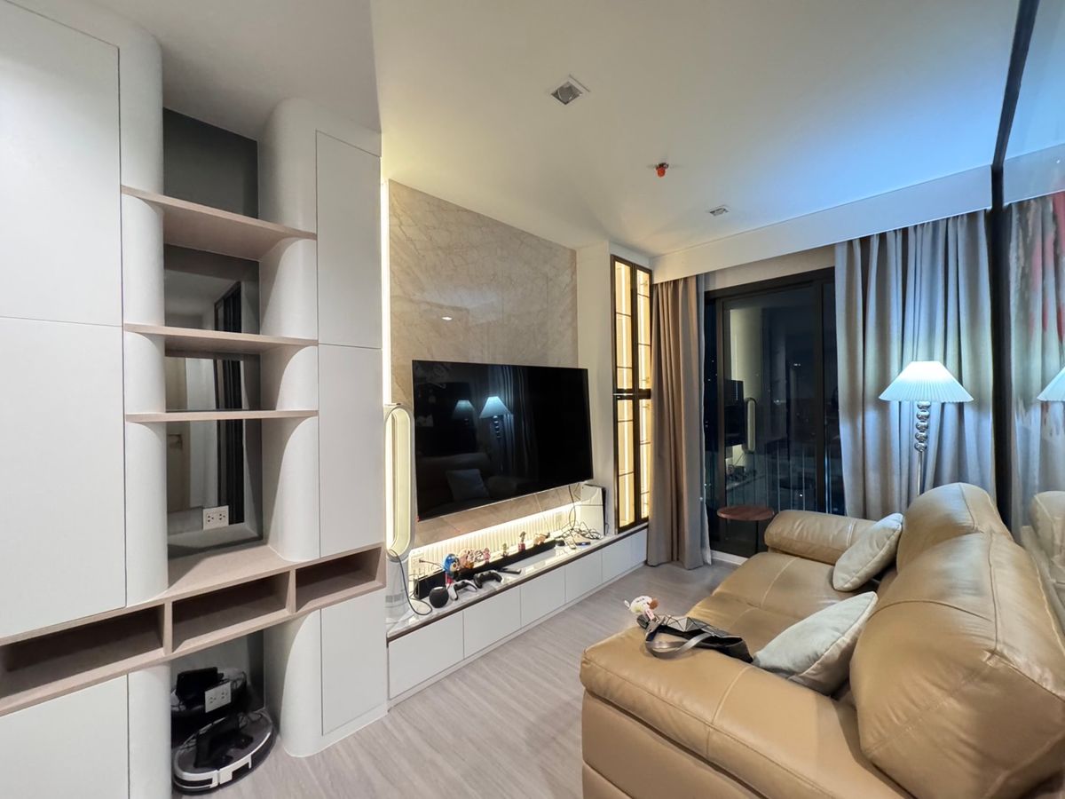 ขายคอนโดท่าพระ ตลาดพลู วุฒากาศ : ขาย 2 ห้องนอน Life Sathorn Sierra ตกแต่งสวย พร้อมอยู่ สอบถามและนัดชมได้เลยครับ