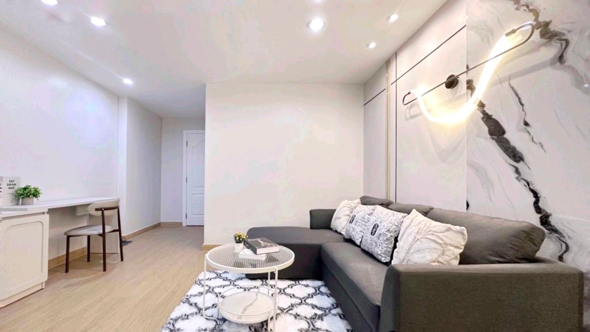 ขายคอนโดโชคชัย4 ลาดพร้าว71 : คุ้มที่สุด ‼️ เปลี่ยนจากห้องเช่ามาเป็นห้องเราดีกว่ามั้ย✨️✨️《คุ้มกว่าเช่า...ผ่อนเบา》ใกล้รถไฟฟ้าสายภาวนา 🌳🌳 regent home12 🌳🌳