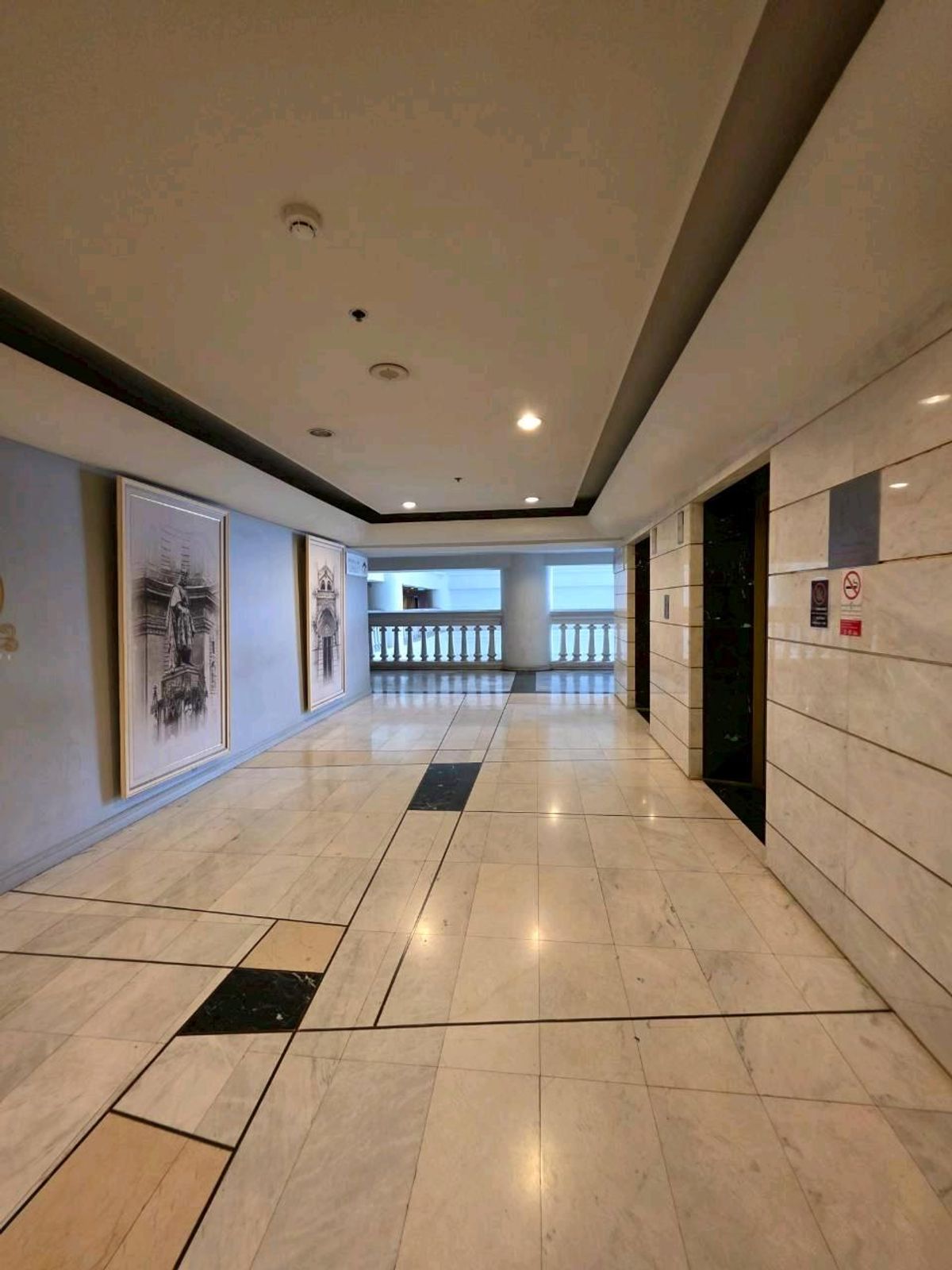 For SaleCondoSilom, Saladaeng, Bangrak : ✨ Condo for Sale: State Tower Silom-Prime Location, opposite Central Bangrak, 400m to BTS Saphan Taksin, 29FL with stunning River View•1 bed•68 sq.m. More info 📞099 415 2664, 080 369 6366 