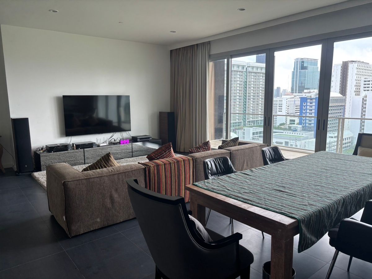 For RentCondoWitthayu, Chidlom, Langsuan, Ploenchit : 185 Rajadamri, 2 Bedroom