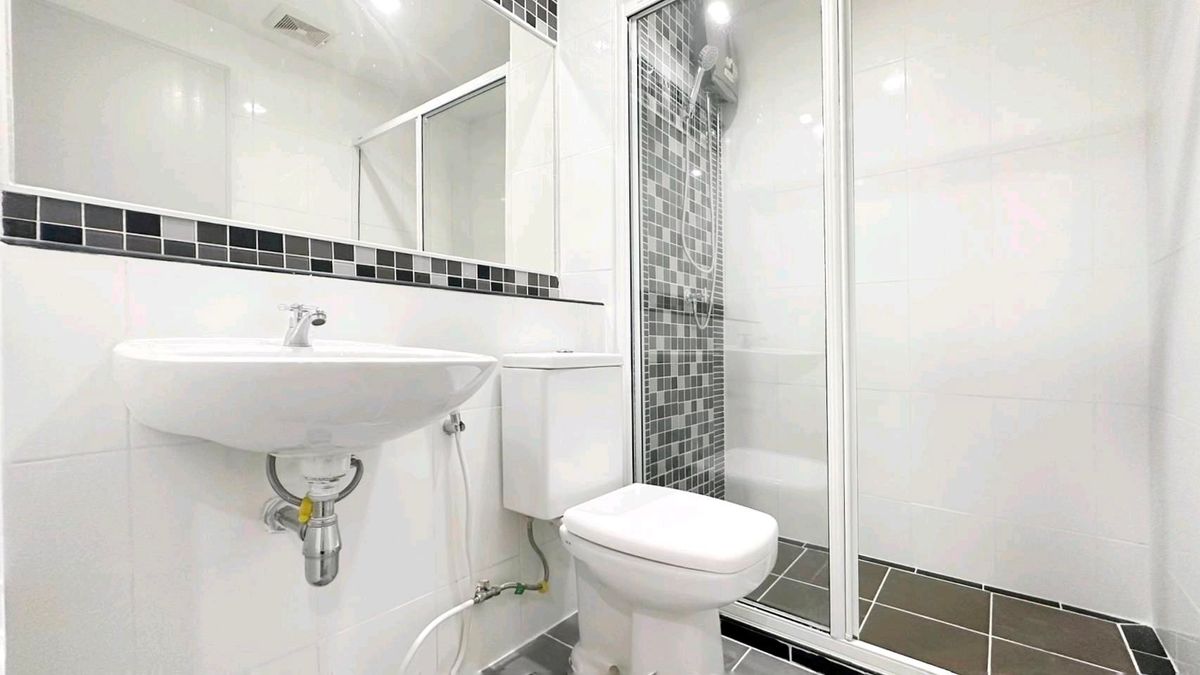 ขายคอนโดโชคชัย4 ลาดพร้าว71 : คุ้มที่สุด ‼️ เปลี่ยนจากห้องเช่ามาเป็นห้องเราดีกว่ามั้ย✨️✨️《คุ้มกว่าเช่า...ผ่อนเบา》ใกล้รถไฟฟ้าสายภาวนา 🌳🌳 regent home12 🌳🌳