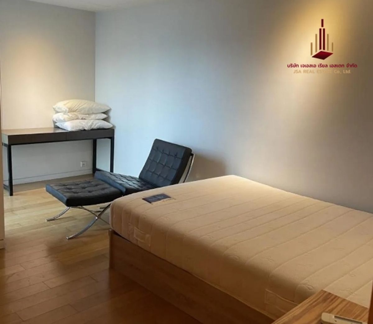 For SaleCondoSathorn, Narathiwat : ✨ For Sale: The Met Condo ✨ 💰 ONLY 17,500,000 THB