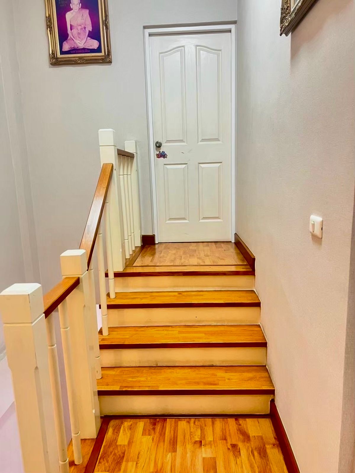 ขายทาวน์โฮมเกษตร นวมินทร์ ลาดปลาเค้า : 🏡 ขายทาวน์โฮม 3 ชั้น – คาซ่าซิตี้ นวลจันทร์ 2 ✨ บ้านอยู่ต้นซอย ทำเลดี ใช้งานได้หลากหลาย เหมาะทั้งอยู่อาศัยและโฮมออฟฟิศ ✨