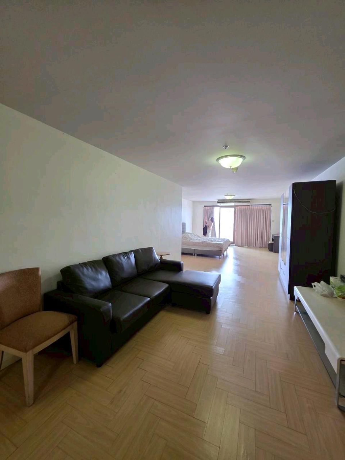 For SaleCondoSilom, Saladaeng, Bangrak : ✨ Condo for Sale: State Tower Silom-Prime Location, opposite Central Bangrak, 400m to BTS Saphan Taksin, 29FL with stunning River View•1 bed•68 sq.m. More info 📞099 415 2664, 080 369 6366 