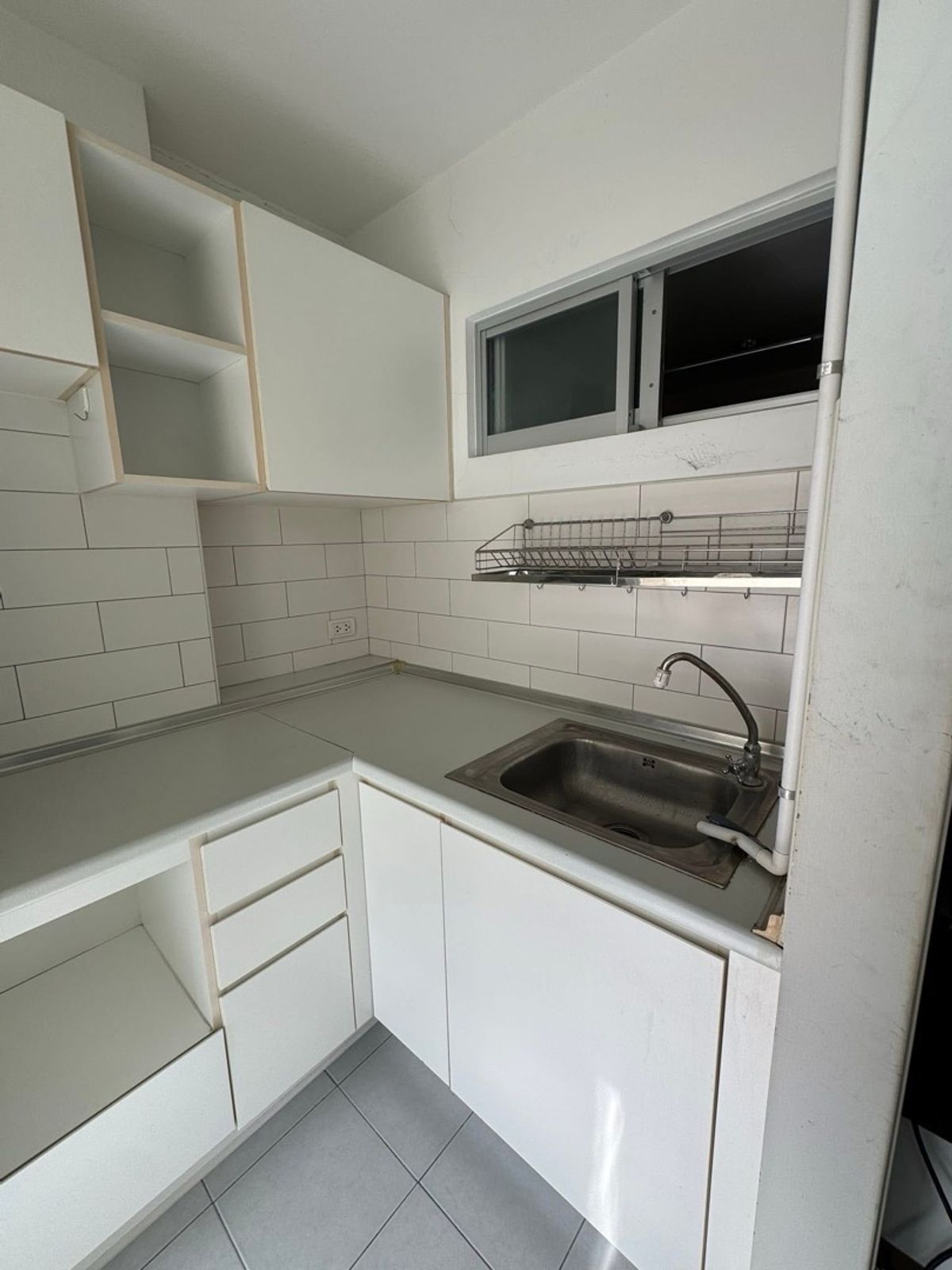 ขายคอนโดบางแค เพชรเกษม : ขายคอนโด ลุมพินี วิลล์ บางแค  ใกล้ MRT บางแค เพียง 100 ม.1 ห้องนอน 1 ห้องน้ำ ขนาด 31 ตรม.ราคา 1,890,000 ล้าน บาทโทร 093-028-1245id line:properagency 