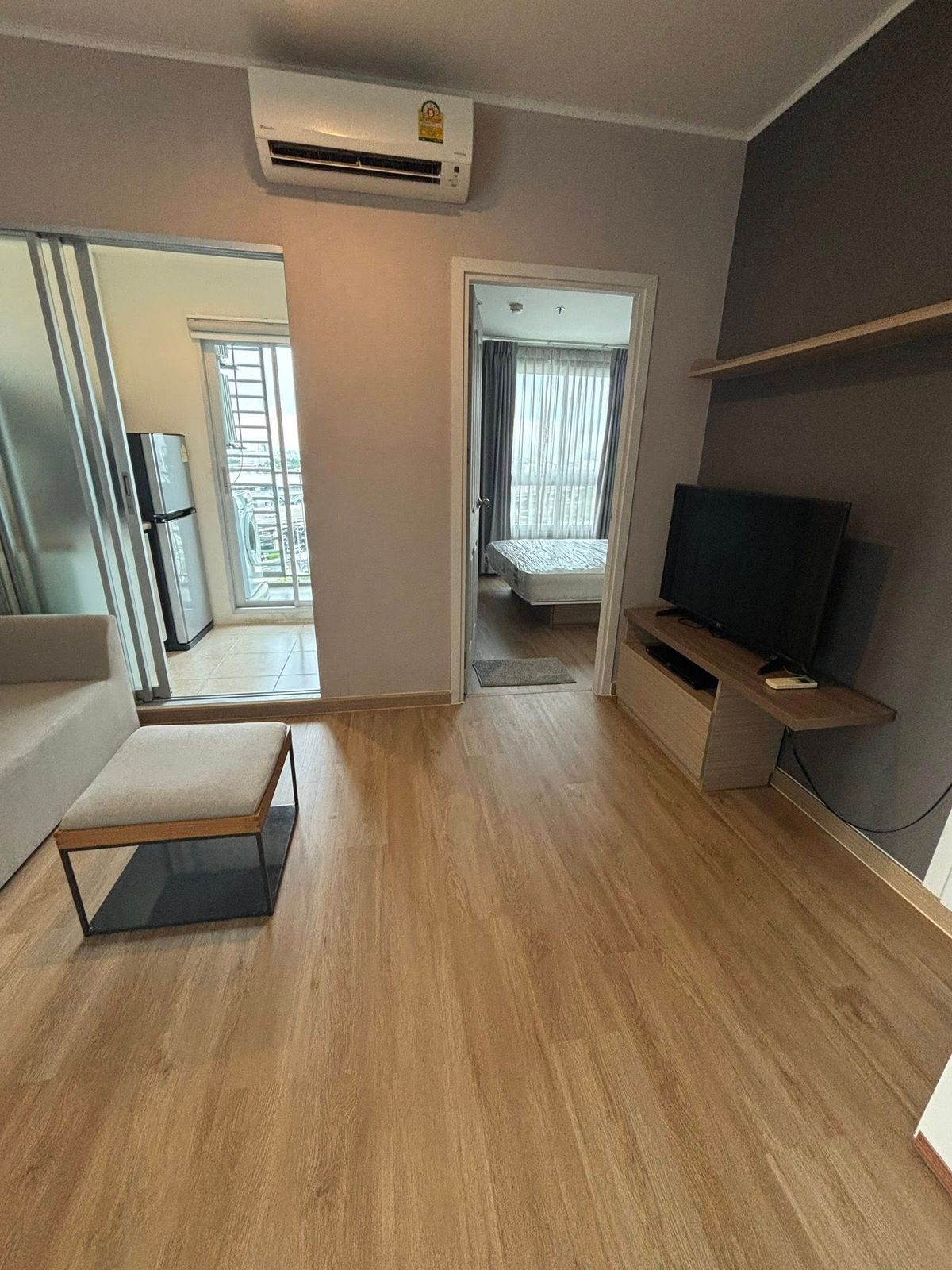 For RentCondoKasetsart, Ratchayothin : Rent RR742 U Delight Ratchawipha. Beautiful room, full furniture near the Mor Chit BTS BTS.