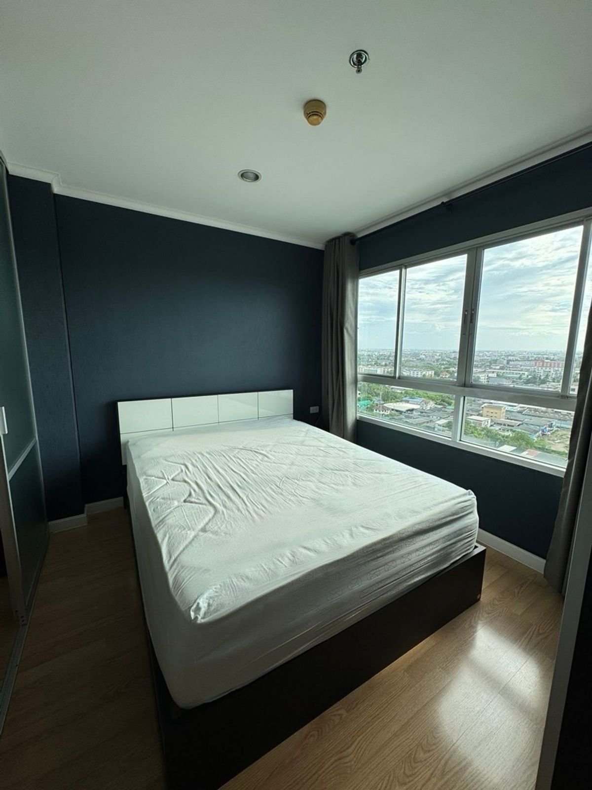 ขายคอนโดบางแค เพชรเกษม : ขายคอนโด ลุมพินี วิลล์ บางแค  ใกล้ MRT บางแค เพียง 100 ม.1 ห้องนอน 1 ห้องน้ำ ขนาด 31 ตรม.ราคา 1,890,000 ล้าน บาทโทร 093-028-1245id line:properagency 