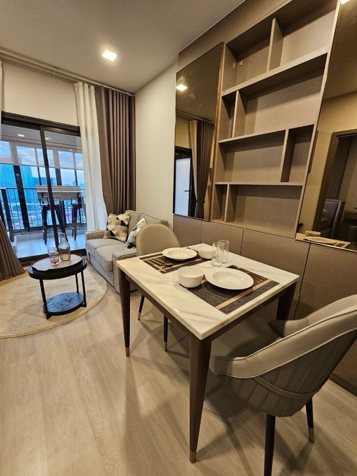 ให้เช่าคอนโดลาดพร้าว เซ็นทรัลลาดพร้าว : 🔥ให้เช่าด่วน 🔥 ไลฟ์ พหล - ลาดพร้าว  วิวสวนจตุจักร เฟอร์ครบพร้องเข้าอยู่ ใกล้MRTและBTS