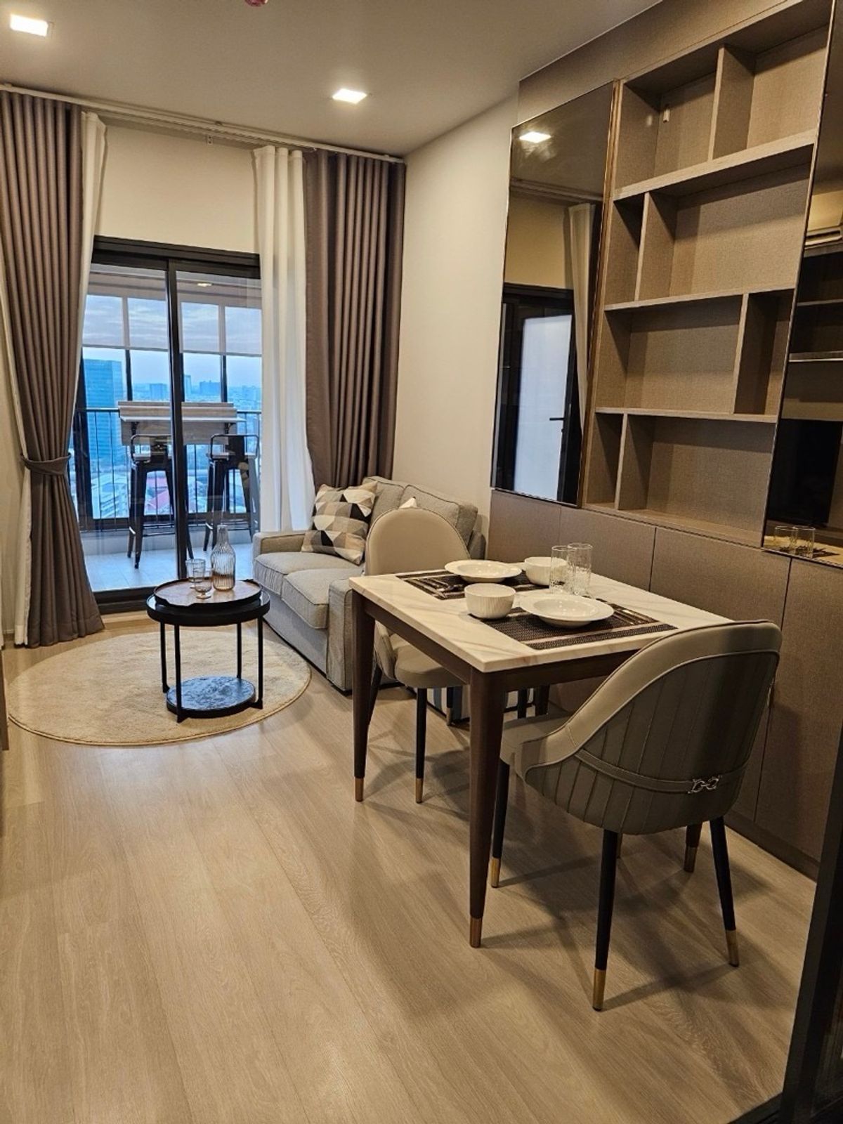 ให้เช่าคอนโดลาดพร้าว เซ็นทรัลลาดพร้าว : 🔥ให้เช่าด่วน 🔥 ไลฟ์ พหล - ลาดพร้าว  วิวสวนจตุจักร เฟอร์ครบพร้องเข้าอยู่ ใกล้MRTและBTS