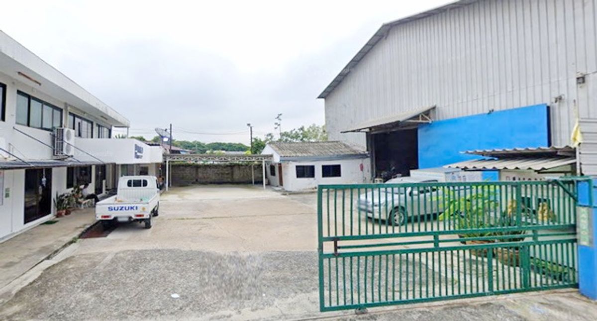 For RentWarehouseOnnut, Udomsuk : ChaloemPhrakiat Rama IX MRT SuanLuang RamaIX Station 2.4km. Warehouse Land 1rai 1ngan and office spa