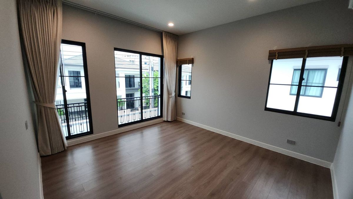 ให้เช่าบ้านลาดกระบัง สุวรรณภูมิ : ให้เช่า เศรษฐสิริ บางนา-สุวรรณภูมิ