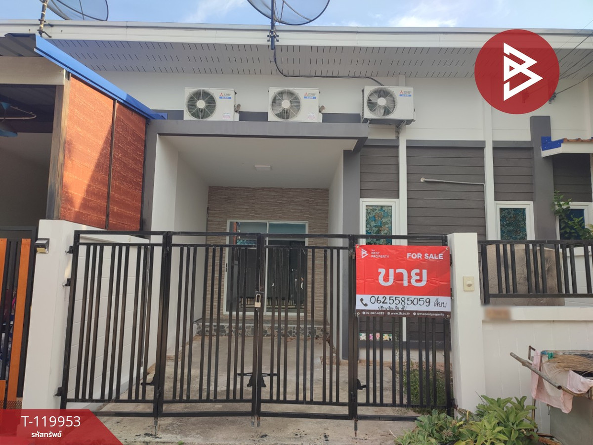 For SaleTownhomeMahachai Samut Sakhon : Townhouse for sale Niraville Care Life Village, Krathum Baen Samut Sakhon
