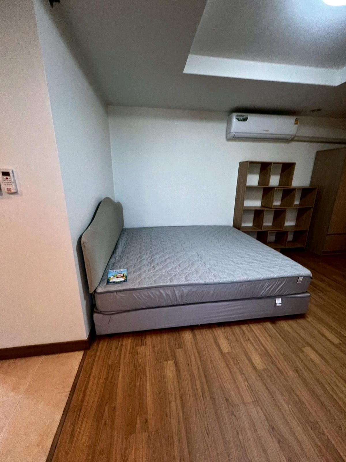 For SaleCondoBang kae, Phetkasem : Condo for sale, excellent location next to the BTS, near Bang Phai MRT station, Phetkasem Rd. (Sold with tenant) Beautiful room, good condition, fully furnished.