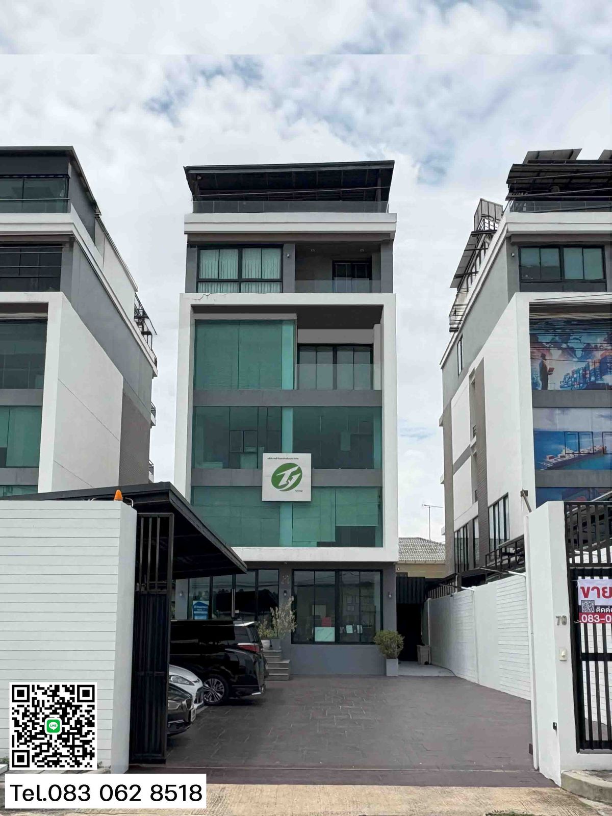 OfficeYothinpattana,CDC : Home Office, Ban Panna (Ekkamai-Ram Inthra), 5 floors, attached to Central Eastville along Lat Phrao 71 express.