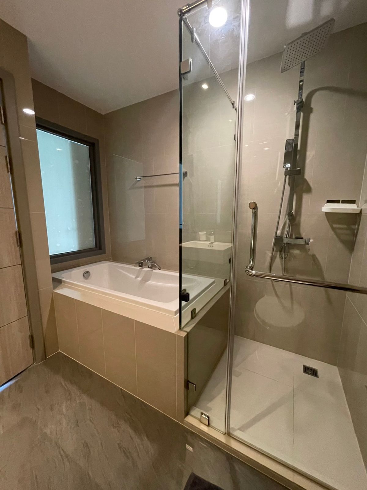 For RentCondoSriracha Laem Chabang Ban Bueng : For Rent – ​​Symphony Condo Sriracha 2 Beds (S03-2107)