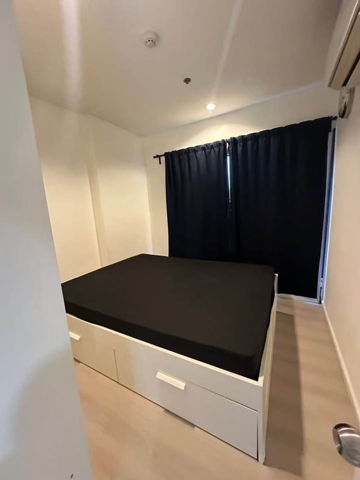 For RentCondoOnnut, Udomsuk : ให้เช่า Aspire Sukhumvit 48 | 1 ห้องนอน 28 ตร.ม. ชั้น 24 วิวโล่ง ไม่บล็อก | 12,000 บาท | LINE: @323gqmho | Ref: T1967