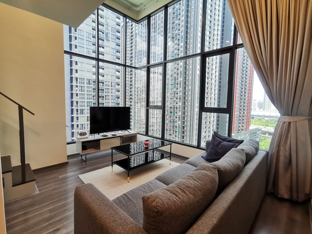 ให้เช่าคอนโดพระราม 9 เพชรบุรีตัดใหม่ RCA : ( พร้อมอยู่แล้ว!! ) ✅️Duplex 2 Bedroom 55 ตร.ม. Knightsbridge Space Rama 9 ใกล้ MRT พระราม 9 และแยกพระราม 9-ดินแดง