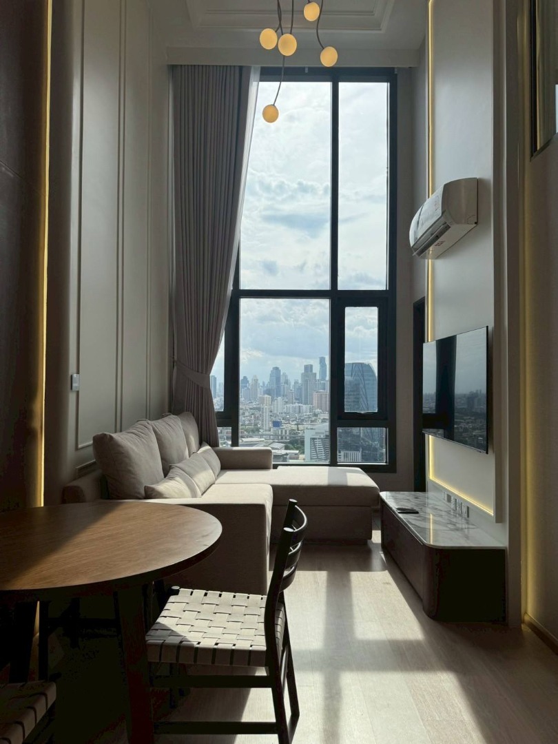 ให้เช่าคอนโดคลองเตย กล้วยน้ำไท : 🔥ให้เช่าด่วน🔥ไลฟ์ พระราม 4 - อโศก Vertiplex เพดานสูง วิวบางกระเจ้า ตกแต่งหรู+เฟอร์ครบ ใกล้สถานีรถไฟฟ้าใต้ดิน 900เมตร