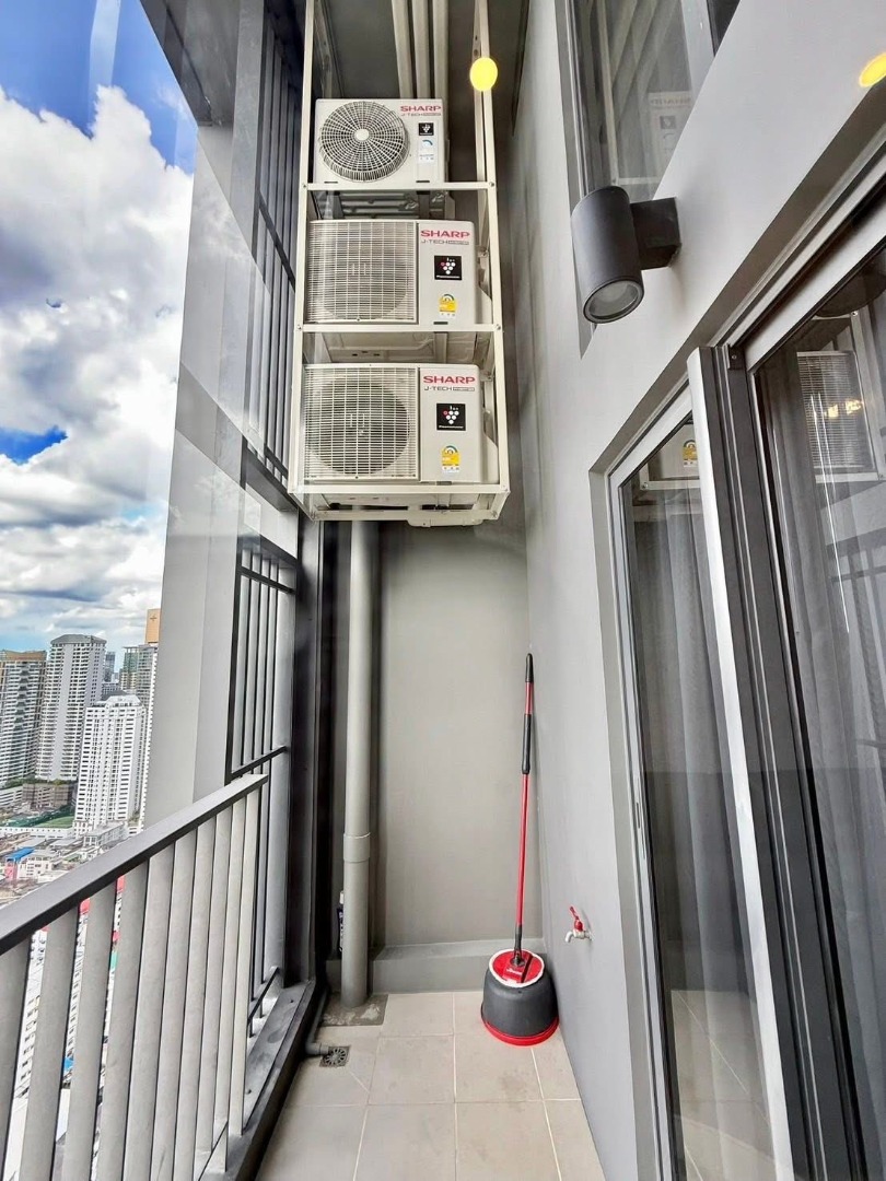 ให้เช่าคอนโดคลองเตย กล้วยน้ำไท : 🔥ให้เช่าด่วน🔥ไลฟ์ พระราม 4 - อโศก Vertiplex เพดานสูง วิววิวสวนเบญจกิติ์ เฟอร์ครบพร้อมเข้าอยู่ 