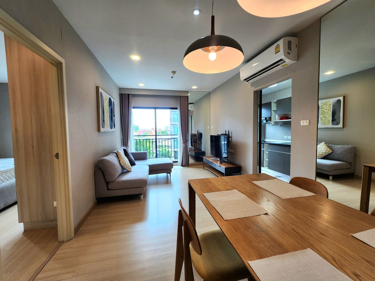 คอนโดพระราม 8 สามเสน ราชวัตร : ลดราคาครับผม** ให้เช่าและSale / ขาย ศุภาลัย ซิตี้ รีสอร์ท พระราม 8 **ห้องจริงภาพจริง**ให้หมดเลยตามรายละเอียด 2 นอน 75 ตารางเมตร วิวสระน้ำ SNS027 ข้อมูลเพิ่มเติม...