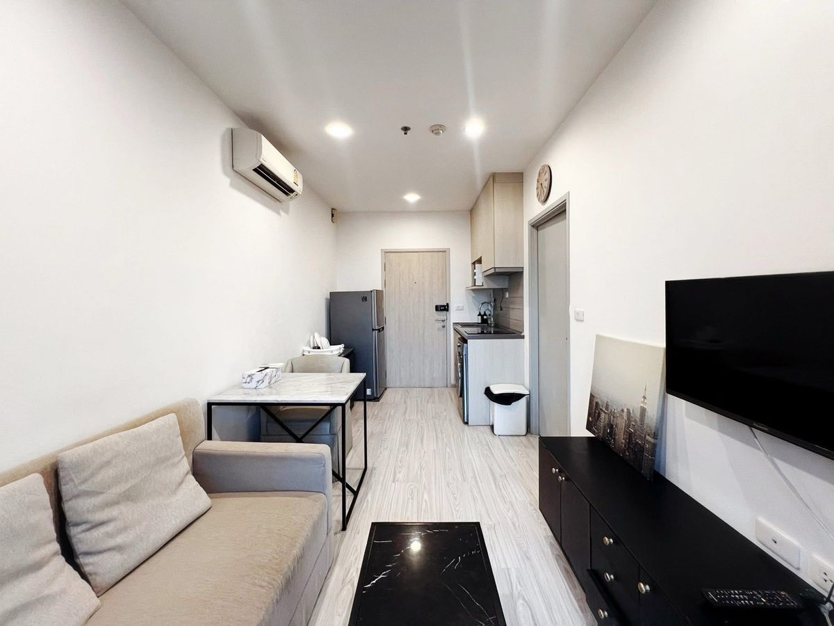 For RentCondoBangna, Bearing, Lasalle : 🔥 [For Rent] - [ Ideo Mobi Eastgate ] / Fully furnished 1 Bedroom 1 Bath. Easily to travel around by BTS Bangna and very close to BITEC ONLY 12,500 👍