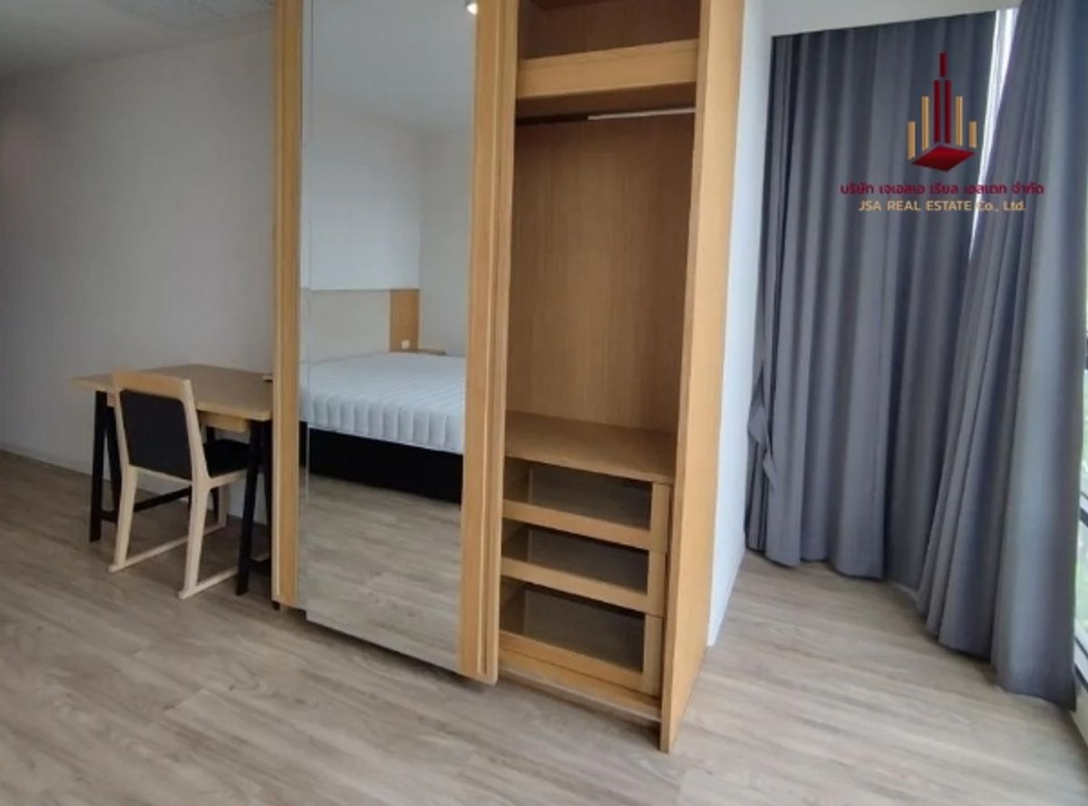 For RentCondoSilom, Saladaeng, Bangrak : ✨ For RENT: Siamese Surawong Condo ✨ 💰 ONLY 130,000 THB/Month