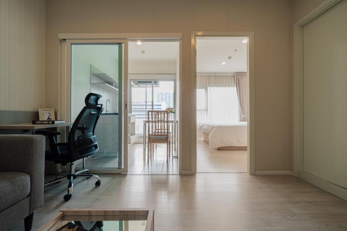 For SaleCondoThaphra, Talat Phlu, Wutthakat : Aspire Sathorn Thapra【𝐒𝐄𝐋𝐋 & 𝐑𝐄𝐍𝐓】🔥A lovely, comfortable room, like time has stopped in its comfort.🔥  Contact Line ID: @hacondo