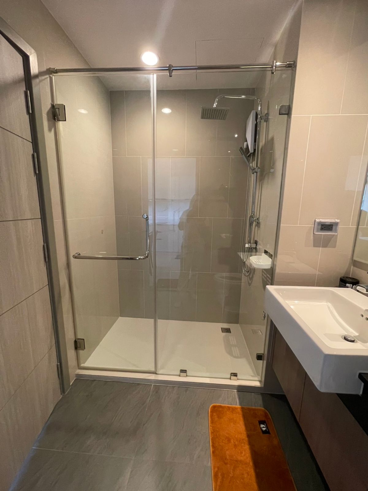 For RentCondoSriracha Laem Chabang Ban Bueng : For Rent – ​​Symphony Condo Sriracha 2 Beds (S03-2107)