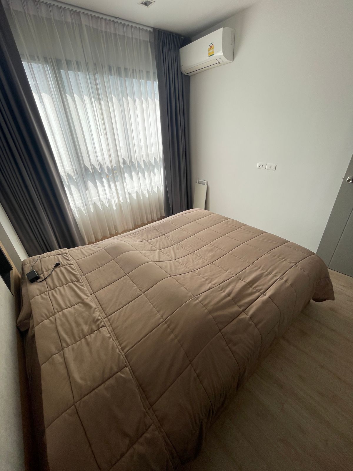 For SaleCondoRama9, Petchburi, RCA : Very good price, only 2.50 minus. (30 sq.m.) will be purchased by yourself. Or investing, renting, is great value for money, a golden location