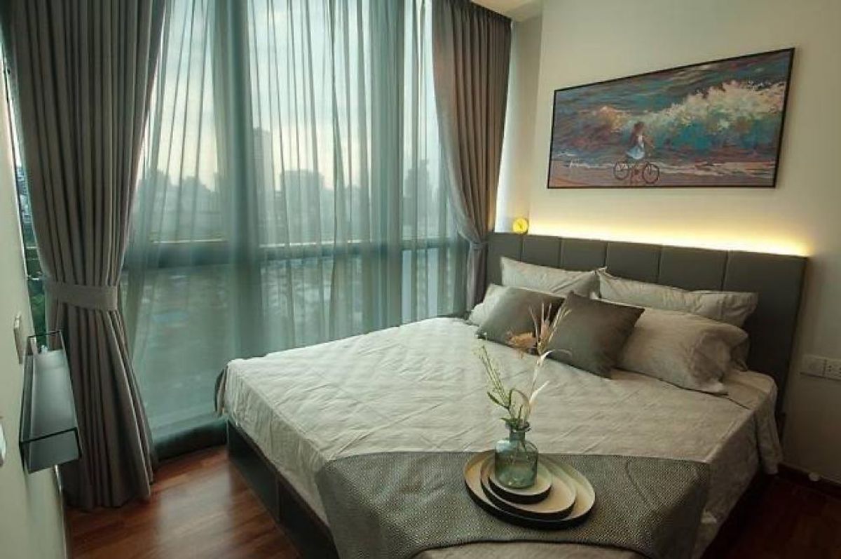 For SaleCondoRatchathewi,Phayathai : Wish Signature Midtown Siam 1【𝐒𝐄𝐋𝐋 & 𝐑𝐄𝐍𝐓】🔥Live in the heart of Siam with luxuriously decorated rooms, spacious layouts, abundant natural light, and a comfortable sitting area.🔥  Contact Line ID: @hacondo