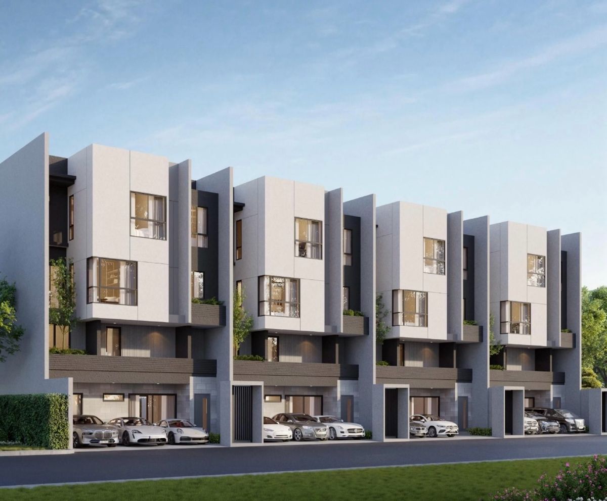For SaleTownhomePattanakan, Srinakarin : Patio, Krungthep Kreetha Ring-Townhome 3.5, Floor 340 sqm. 4 bedrooms, 4 water, 3 parking 092-545-6151 (Tim)