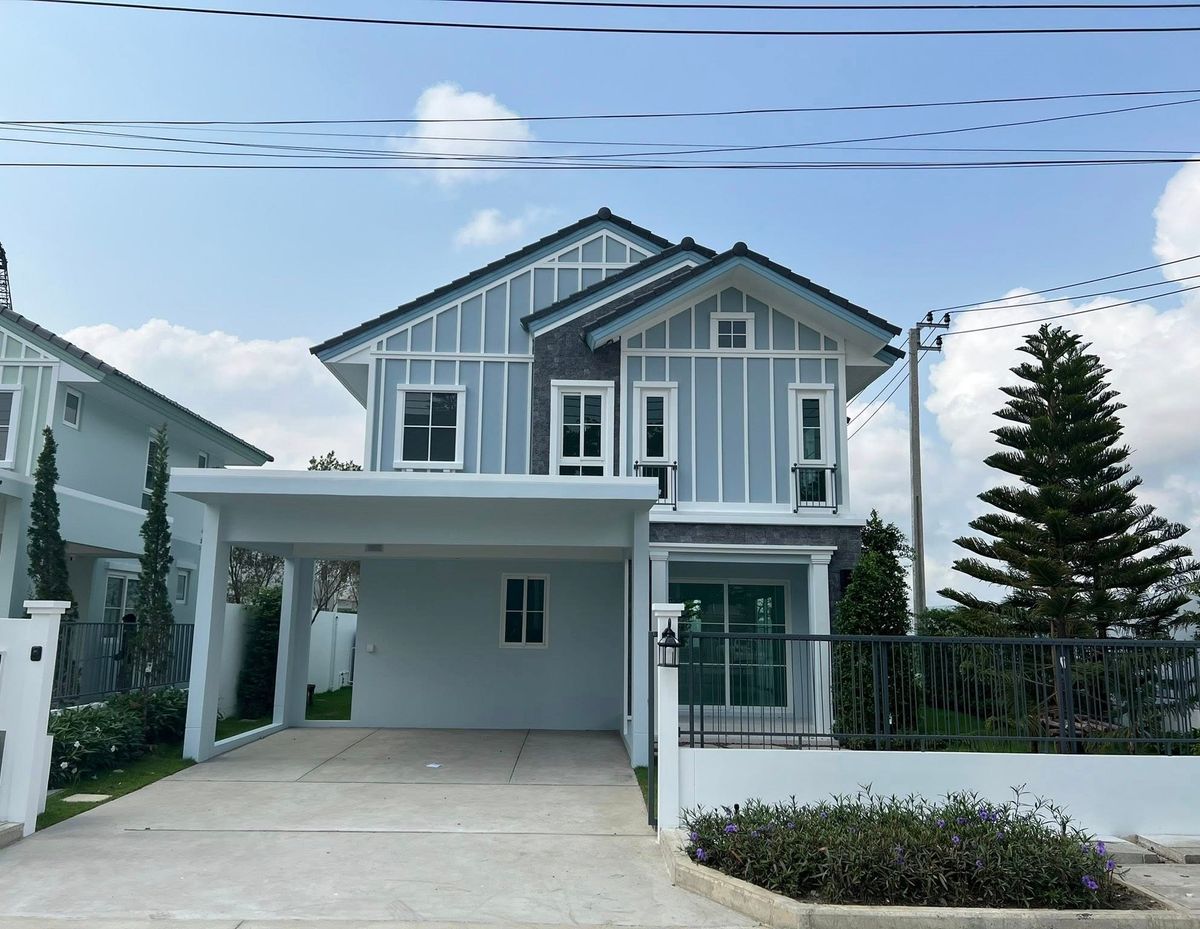 For RentHouseBangna, Bearing, Lasalle : Selling/renting a Maine road after corner 62 sq.m., 3 bedrooms, 2 water houses, 2 -storey Villaggio 2, Srinakarin, Bang Na Kam 5