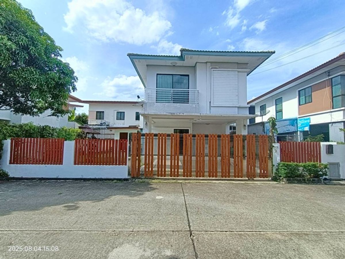 For RentHousePathum Thani,Rangsit, Thammasat : BaanFahPiyarom 2-story detached house 4bed Lotus LamLukKa 650m. for rent 54 sq.wa.214 sq.m. air furn