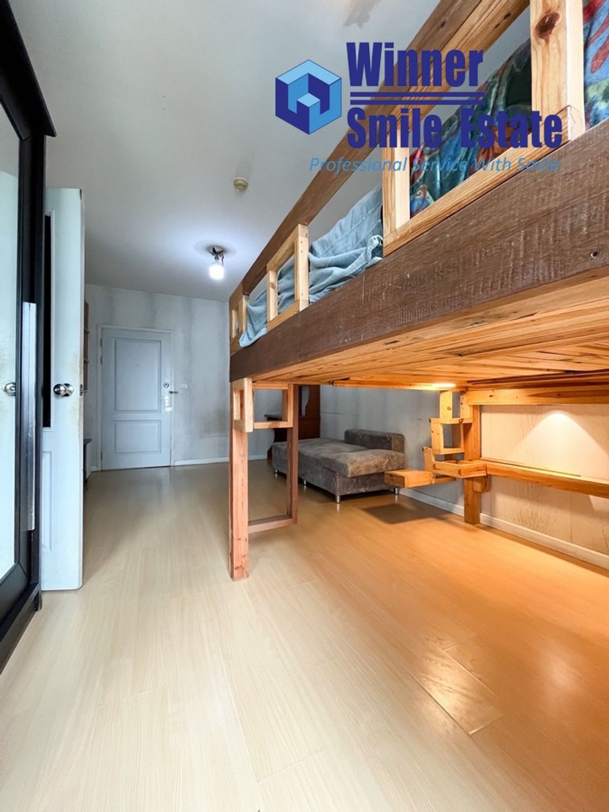 ขายคอนโดเสรีไทย-นิด้า : ขายคอนโด 624 Condolette Ladprao : 624 คอนโดเลต ลาดพร้าว ใกล้ MRT บางกะปิ ติดนิด้า