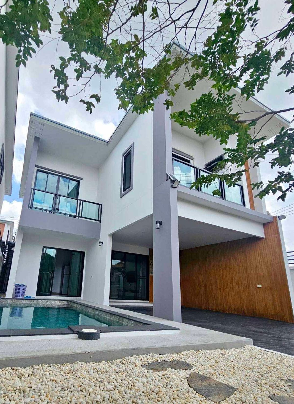 ให้เช่าบ้านขอนแก่น : 🏡ปล่อยเช่าบ้านเดี่ยว พูลวิลล่า หลังใหญ่กลางเมืองขอนแก่น