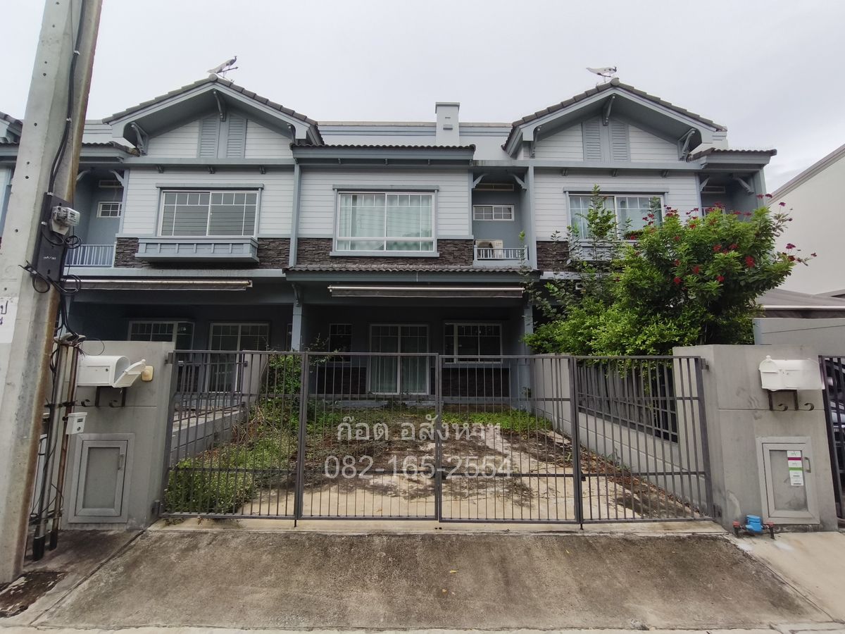 For SaleTownhomeSamut Prakan,Samrong : 2 -storey townhome for sale, Indie Project 2 Srinakarin (Maine Road in front of Suan)