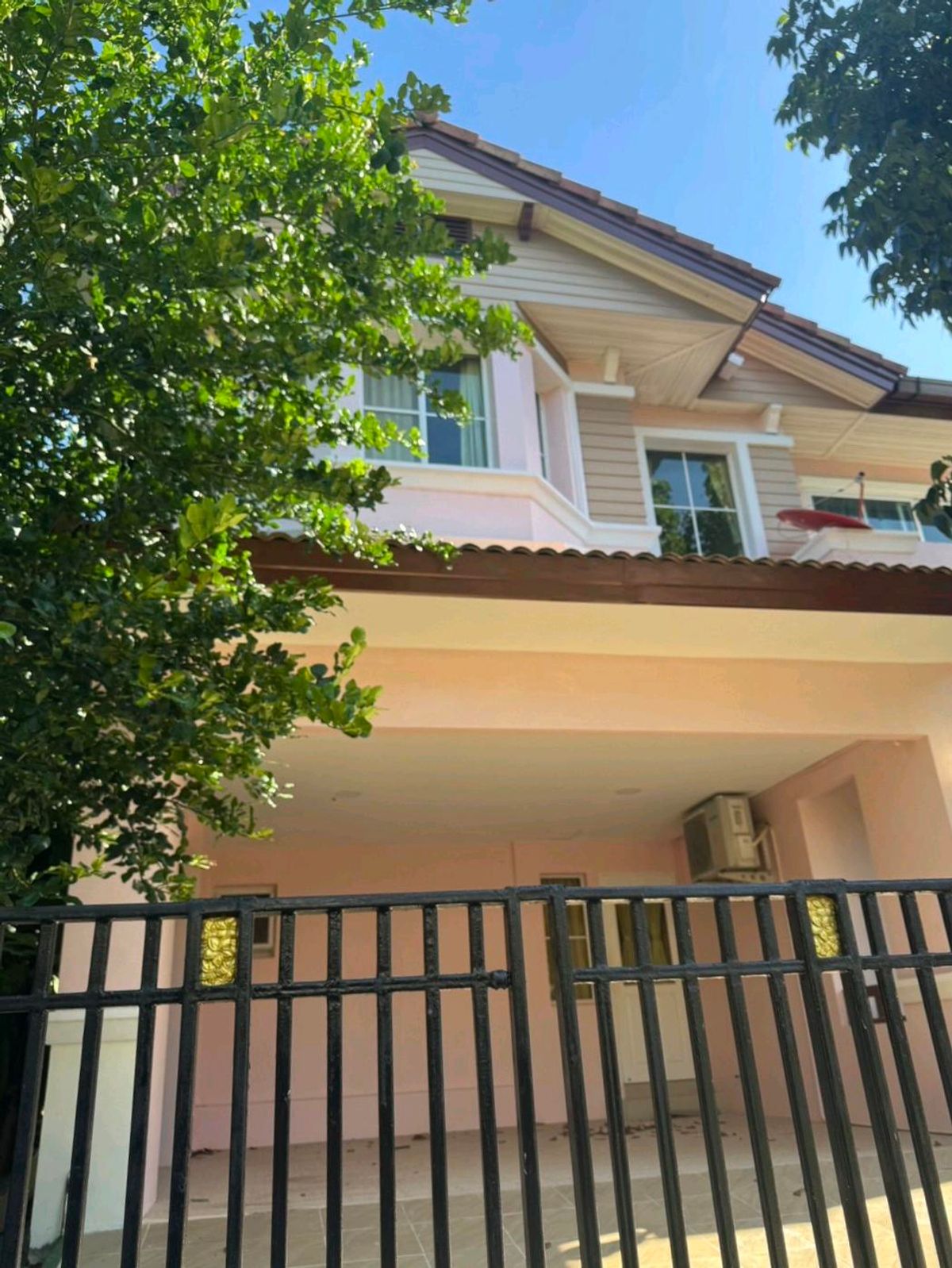 For RentHouseLadkrabang, Suwannaphum Airport : 2 storey detached house for rent 60 sq.m. near Suvarnabhumi Airport