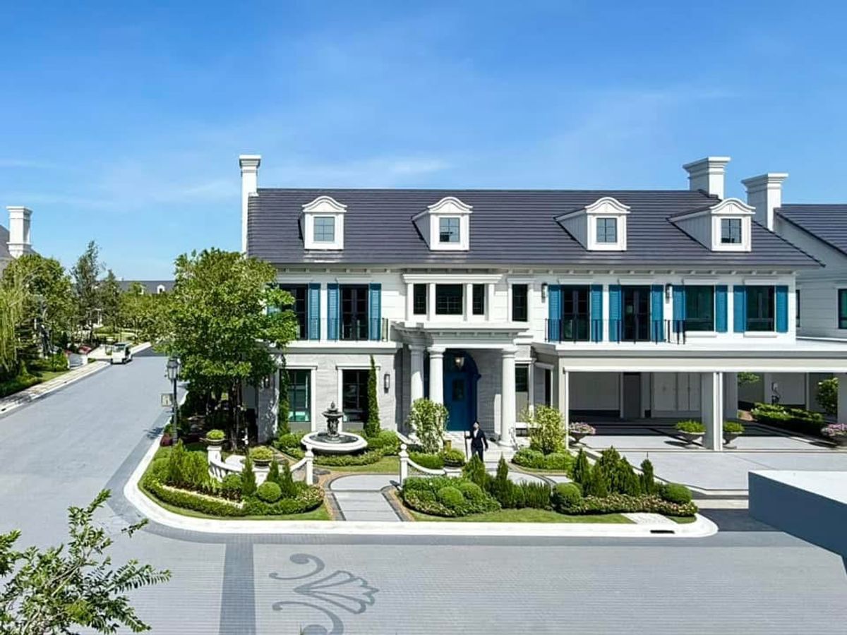 For SaleHousePattanakan, Srinakarin : The largest luxury in the project & quot; Narin Siri Krungthep Kreetha & quot; Only 1 kilometer to Brighton College