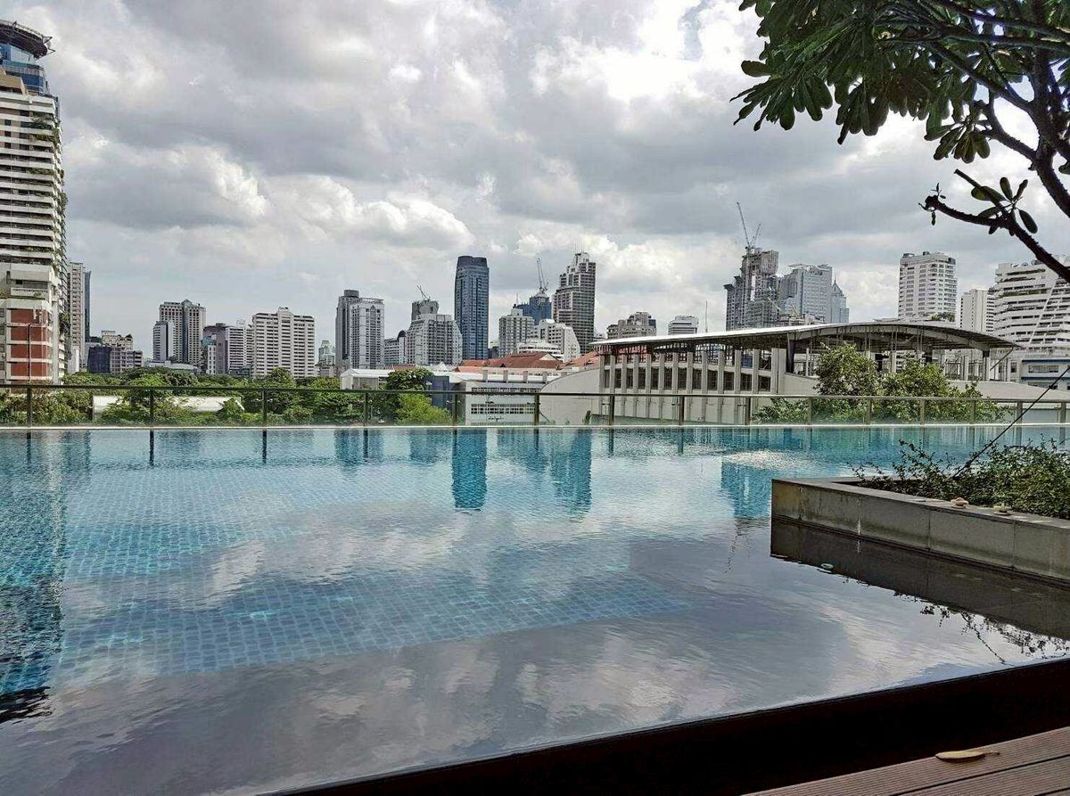 ขายคอนโดพระราม 9 เพชรบุรีตัดใหม่ RCA : ขาย Villa Asoke วิลล่า อโศก 4ห้องนอน 4ห้องน้ำ (Penthouses)