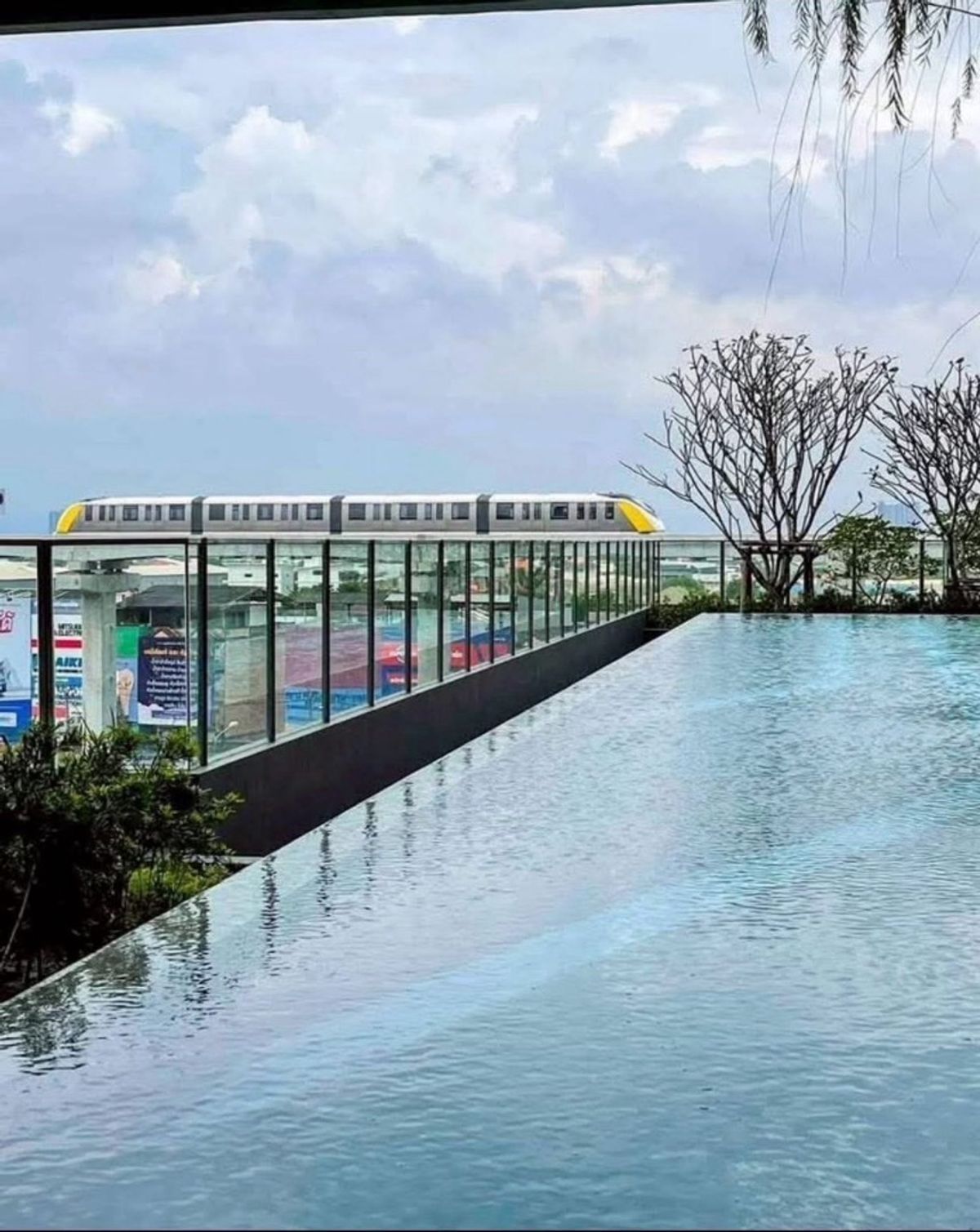 For RentCondoPattanakan, Srinakarin : Condo for rent, Nue Noble Srinakarin-La Sal, Floor: 10 Room size: 27 sq.m. Price: 10,000 baht