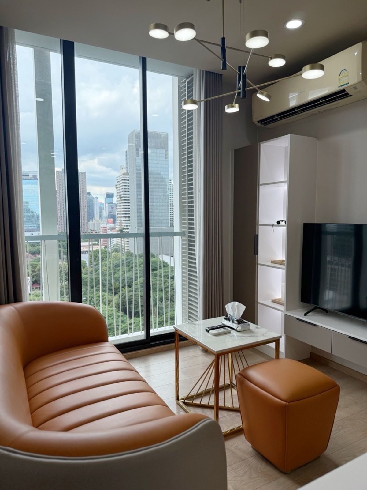 ให้เช่าคอนโดสุขุมวิท อโศก ทองหล่อ : Noble Recole Sukhumvit 19