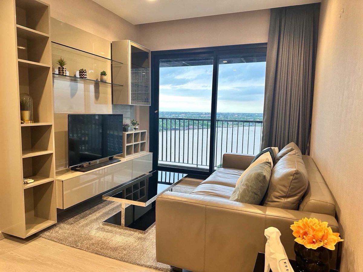 For RentCondoRattanathibet, Sanambinna : 🏖️✨ Politan Rive, Chao Phraya River View