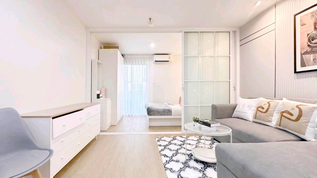 ขายคอนโดบางนา แบริ่ง ลาซาล : 👉ของมันต้องมี! คอนโดพร้อมอยู่ ห้องครัวแยก ระเบียงกว้าง ราคาเบา ผ่อนถูกกว่าเช่า!  ✨️Regent Home 7/2 Bangna (รีเจ้นท์ โฮม 7/2 บางนา)✨️