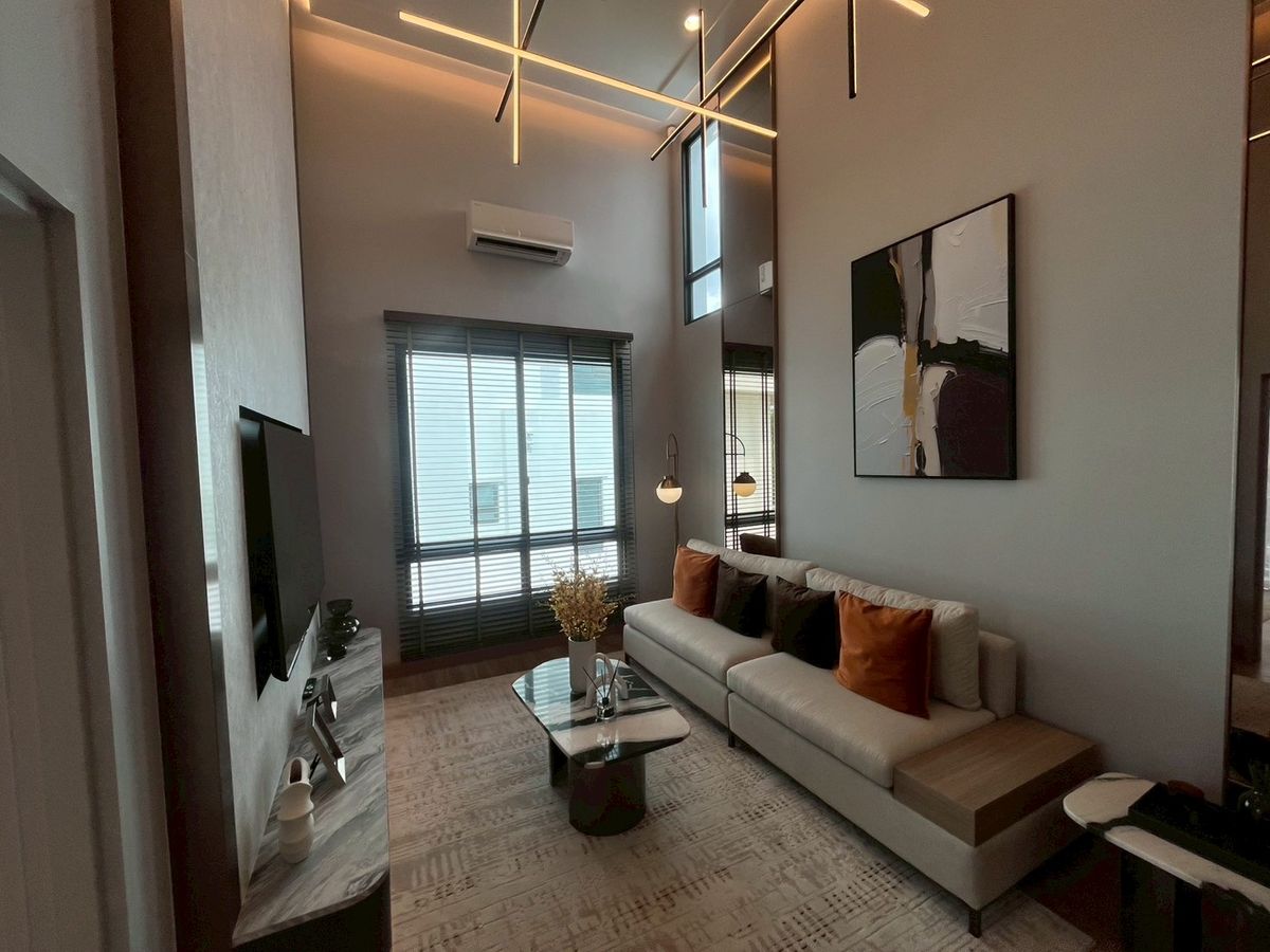 ขายบ้านลาดกระบัง สุวรรณภูมิ : 💎 ขายบ้านเดี่ยวหรู CHEERFUL – บ้านนินญา กรุงเทพกรีฑา – มอเตอร์เวย์ 💎 ราคาพิเศษ 17,970,000 บาท