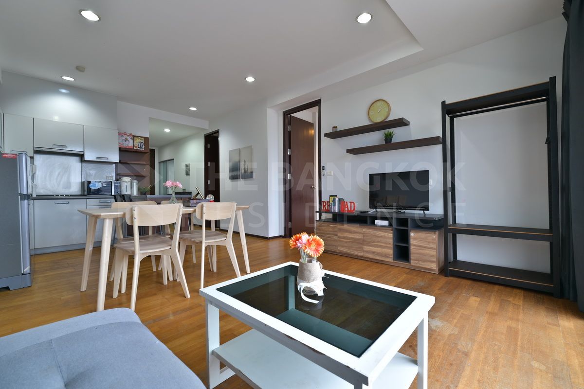 ให้เช่าคอนโดรัชดา ห้วยขวาง : Amanta Ratchada - Best price 35,000 bath / Family Size 83 sq.m. / Type 2B2B / Low Rise condo with resort style, in Prime location - by Loft 0842824246